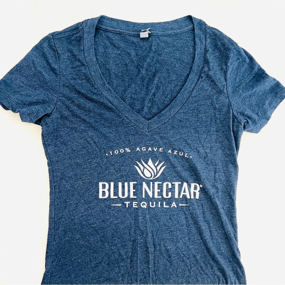 NEW! Women's Blue V-Neck Tee size MEDIUM